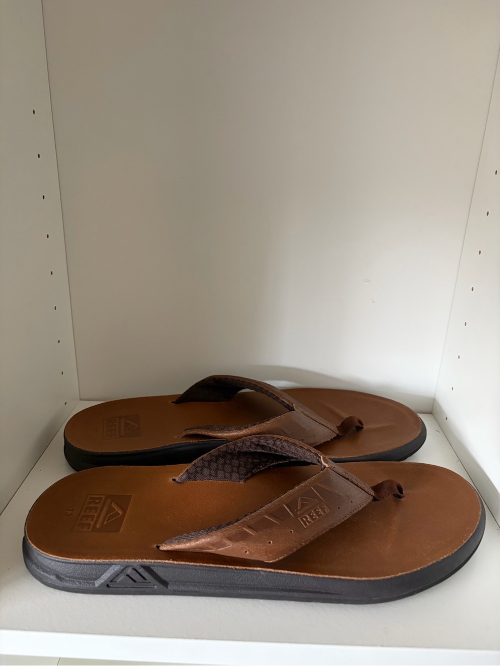 NWOT Reef Men's Phantom LE Leather Sandals in Brown Size 13